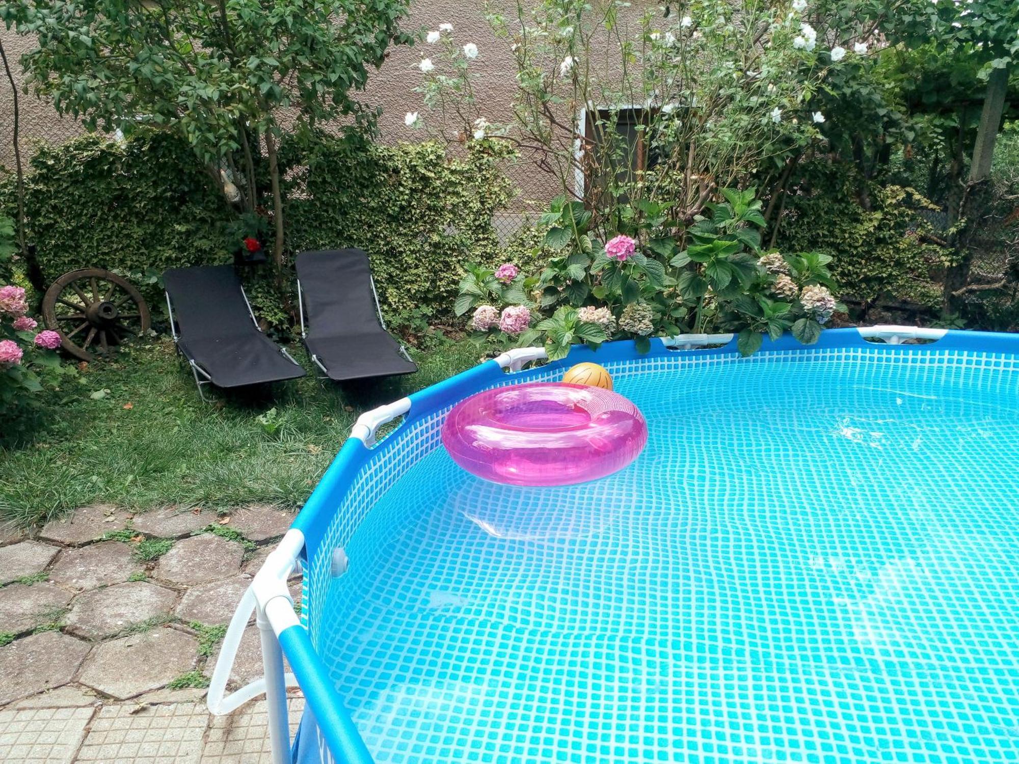 Ovchartsi  Guest House Emiliya מראה חיצוני תמונה